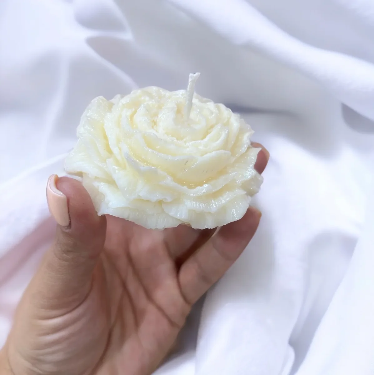 BOUGIE PIVOINE PARUMEE – Image 2