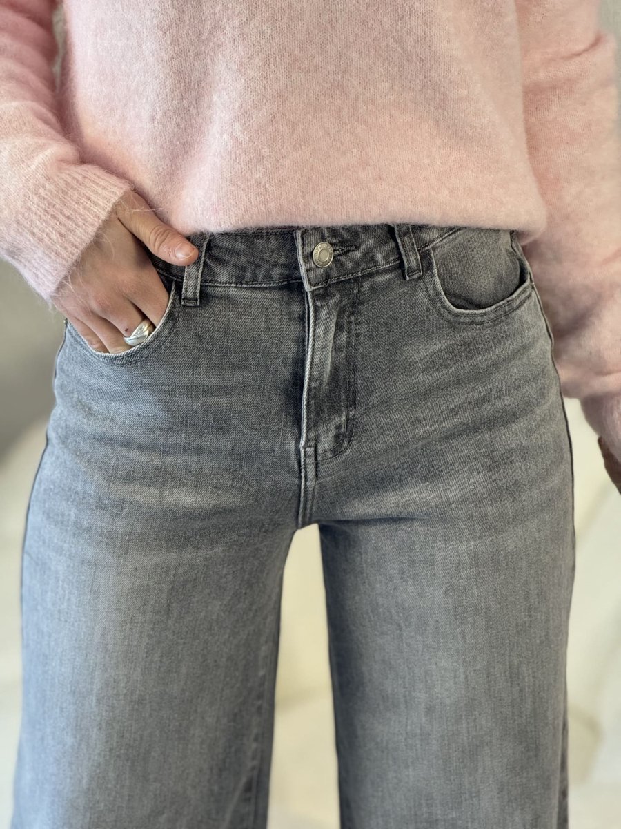 Jean Karen – Image 3