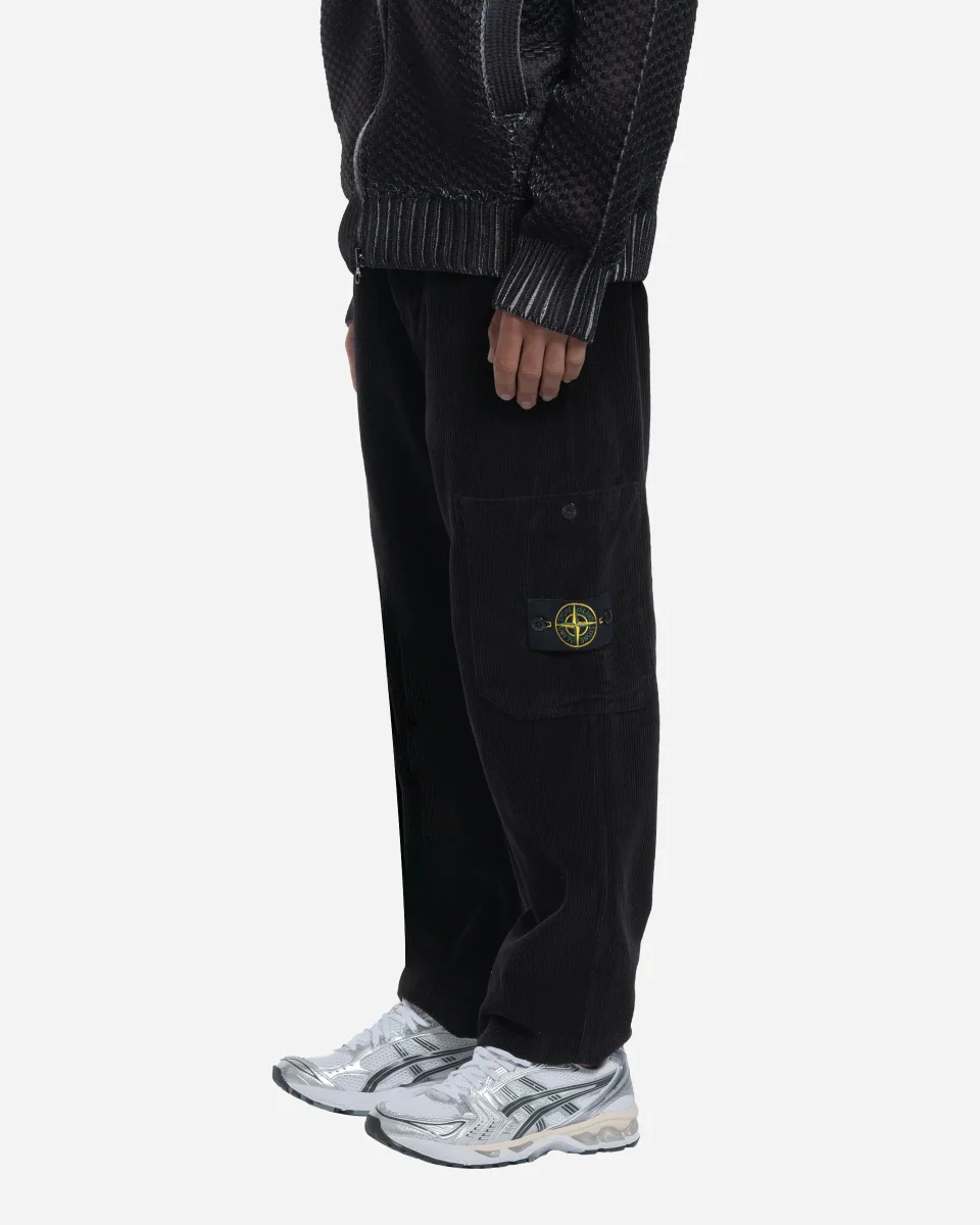 Pantalon en Velours Côtelé Noir – Image 4