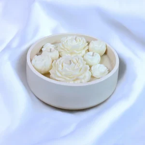 BOUGIE XXL CASCADE DE FLEURS BLANC