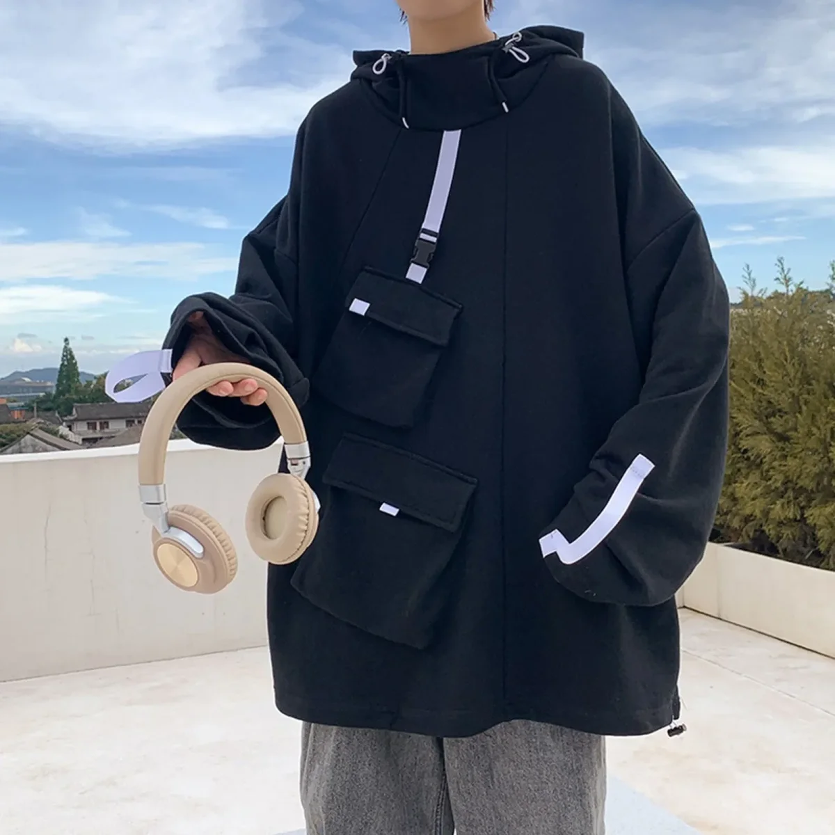 Hoodie Techwear "Tokuma" REFLEKTIV – Image 4