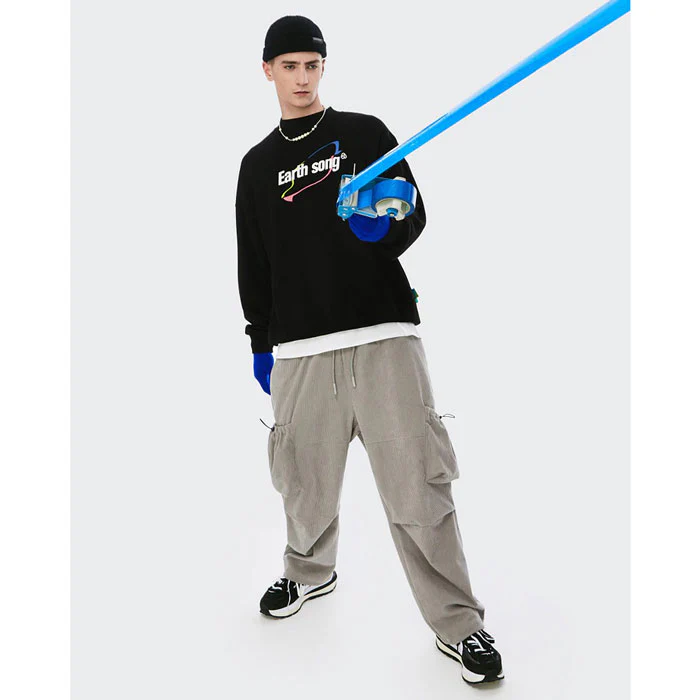 Sweat Shirt Noir "Earth Song" – Image 6