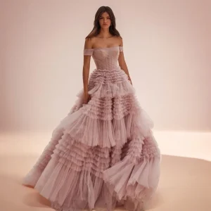 Robe de mariée rose poudré